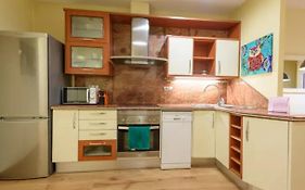 Ramblasrentals Chic & Spacious Flat Pool Table 15M Ramblas - Parking - Wifi