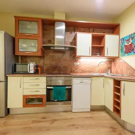Ramblasrentals Chic & Spacious Flat Pool Table 15M Ramblas - Parking - Wifi Barcelone Extérieur photo